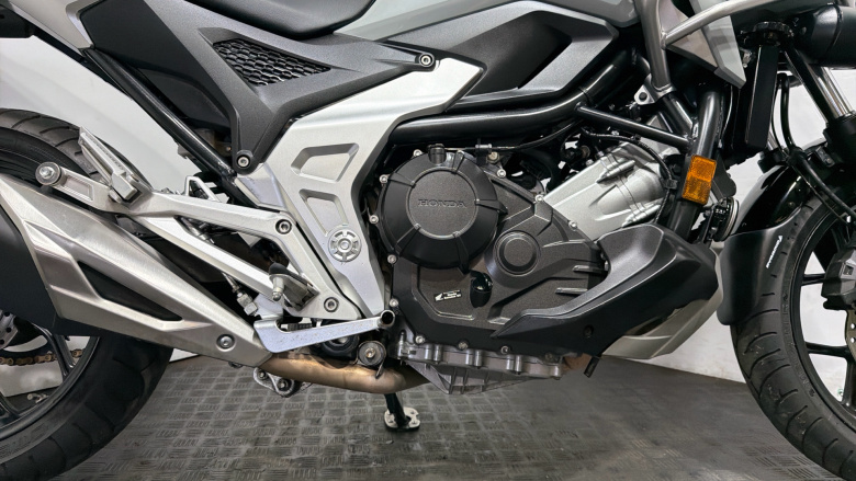 Honda NC750X Manual